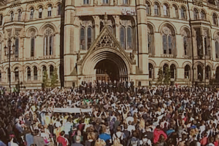 Manchester-Mourns